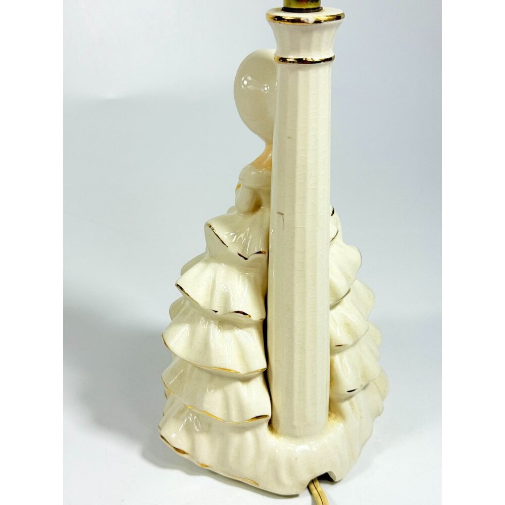 Porcelain Boudoir Table Small Night Light TV Television Lamp Southern Belle Girl - Picture 15 of 16